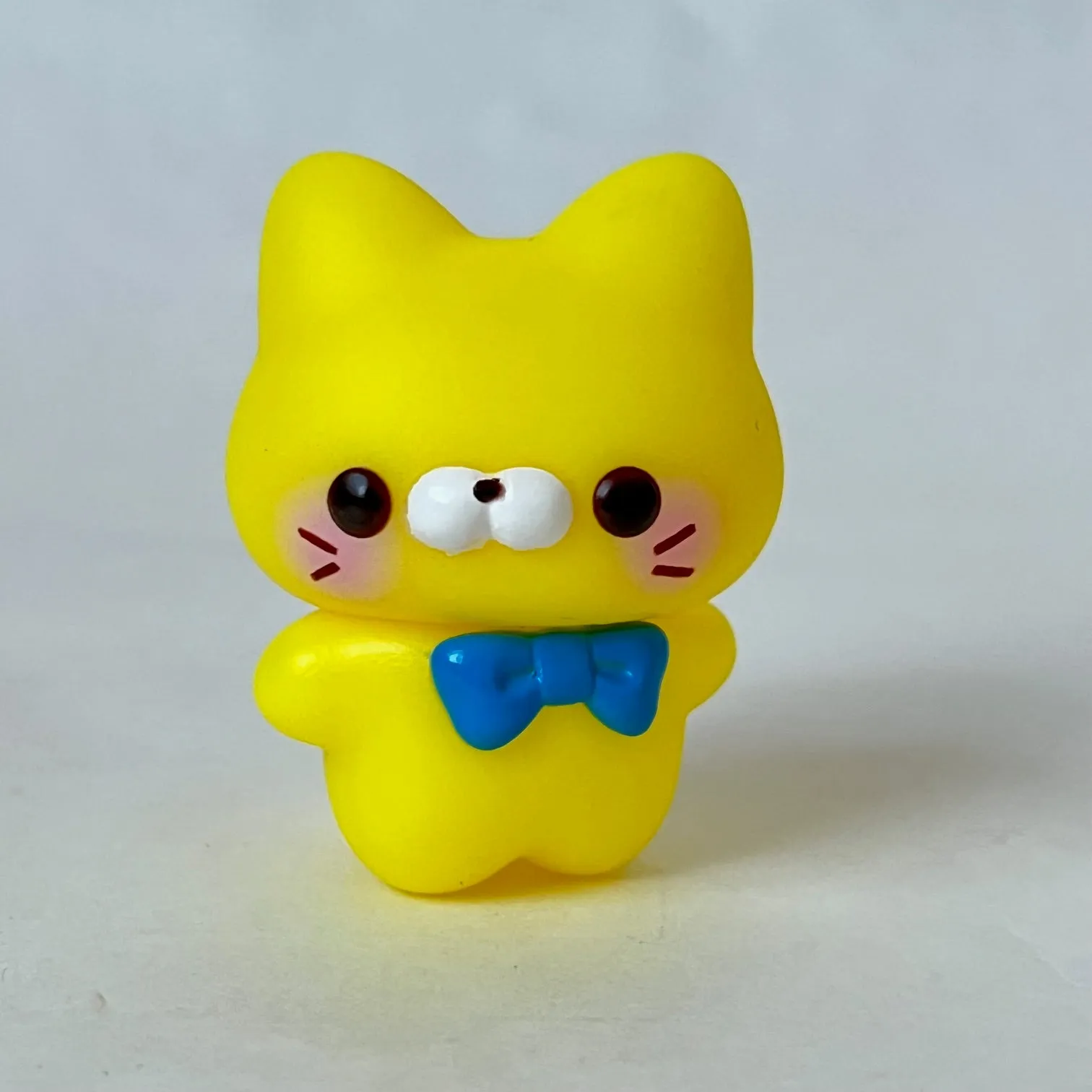 70300 Standing Cats Figurines Capsule-6