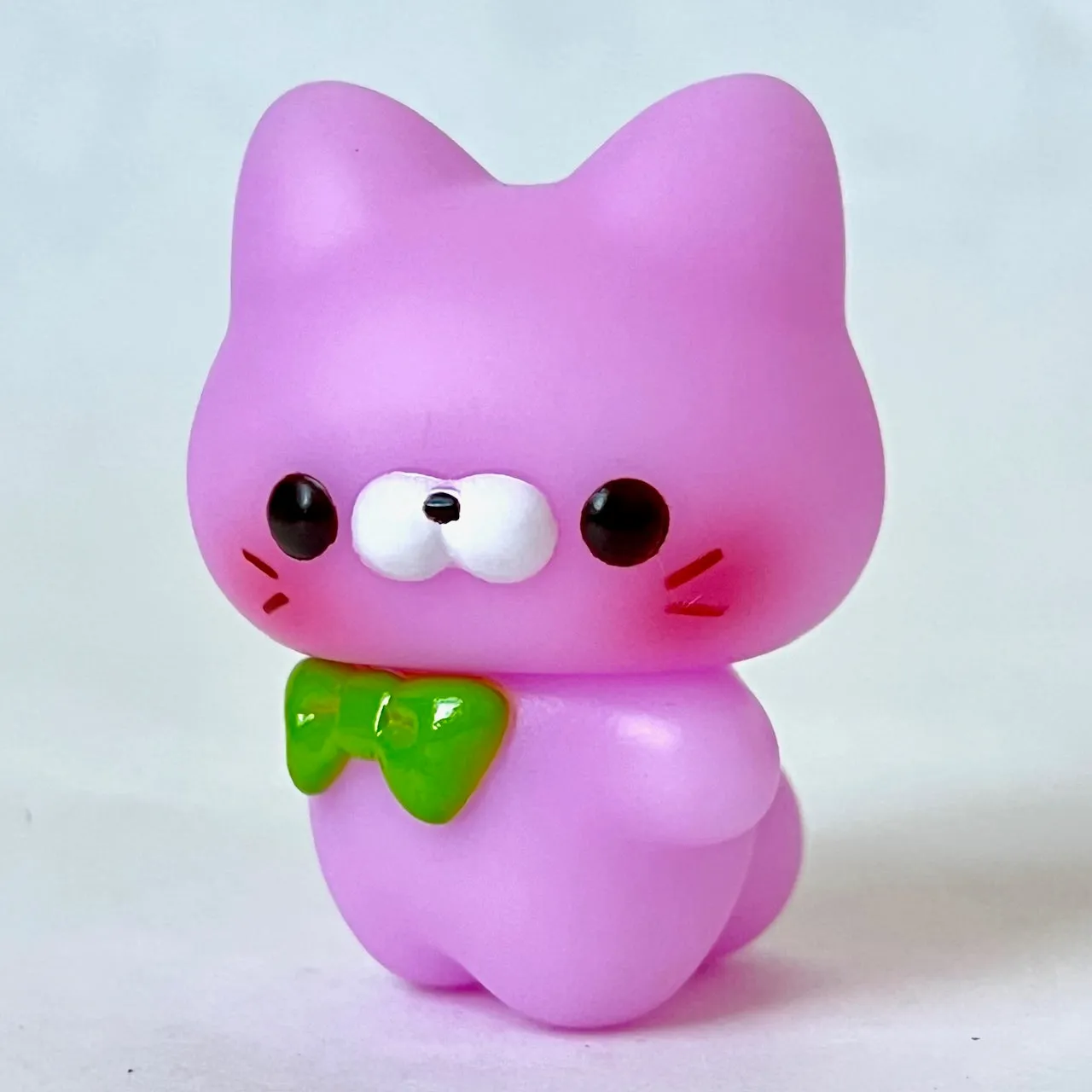 70300 Standing Cats Figurines Capsule-6