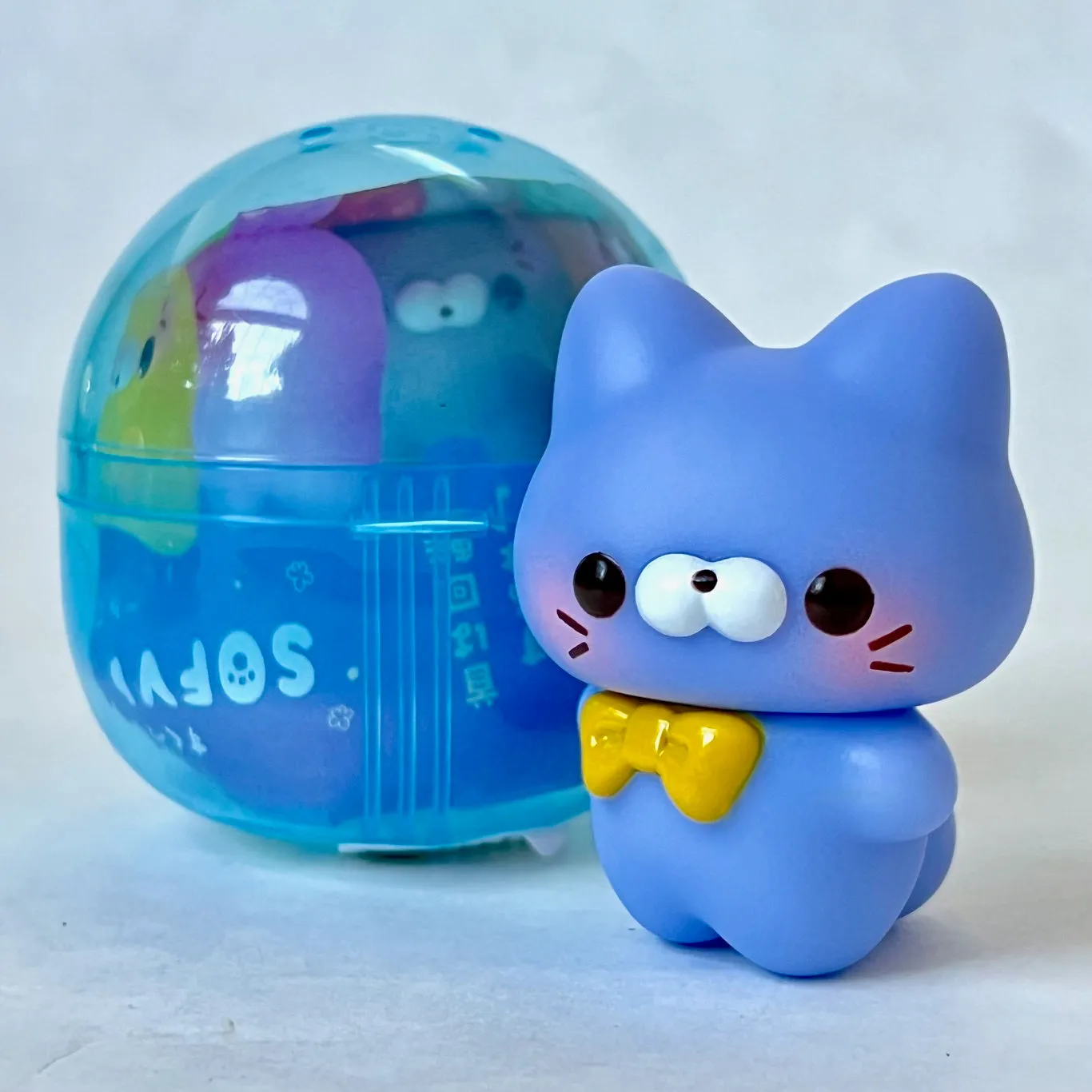 70300 Standing Cats Figurines Capsule-6