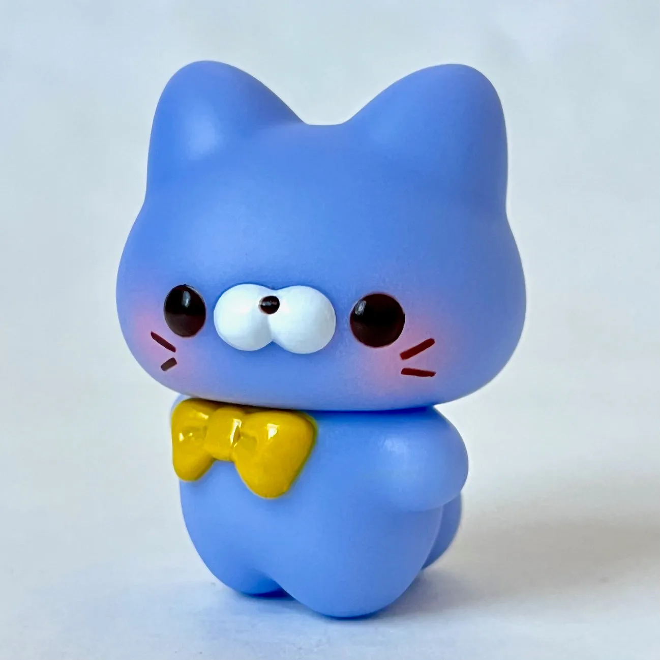 70300 Standing Cats Figurines Capsule-6