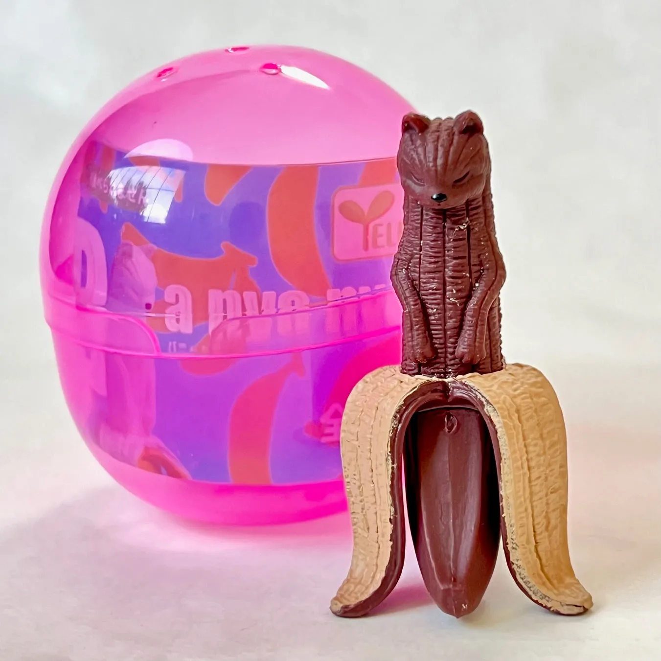 X 70306 Banana Cats Figurines Capsule-DISCONTINUED