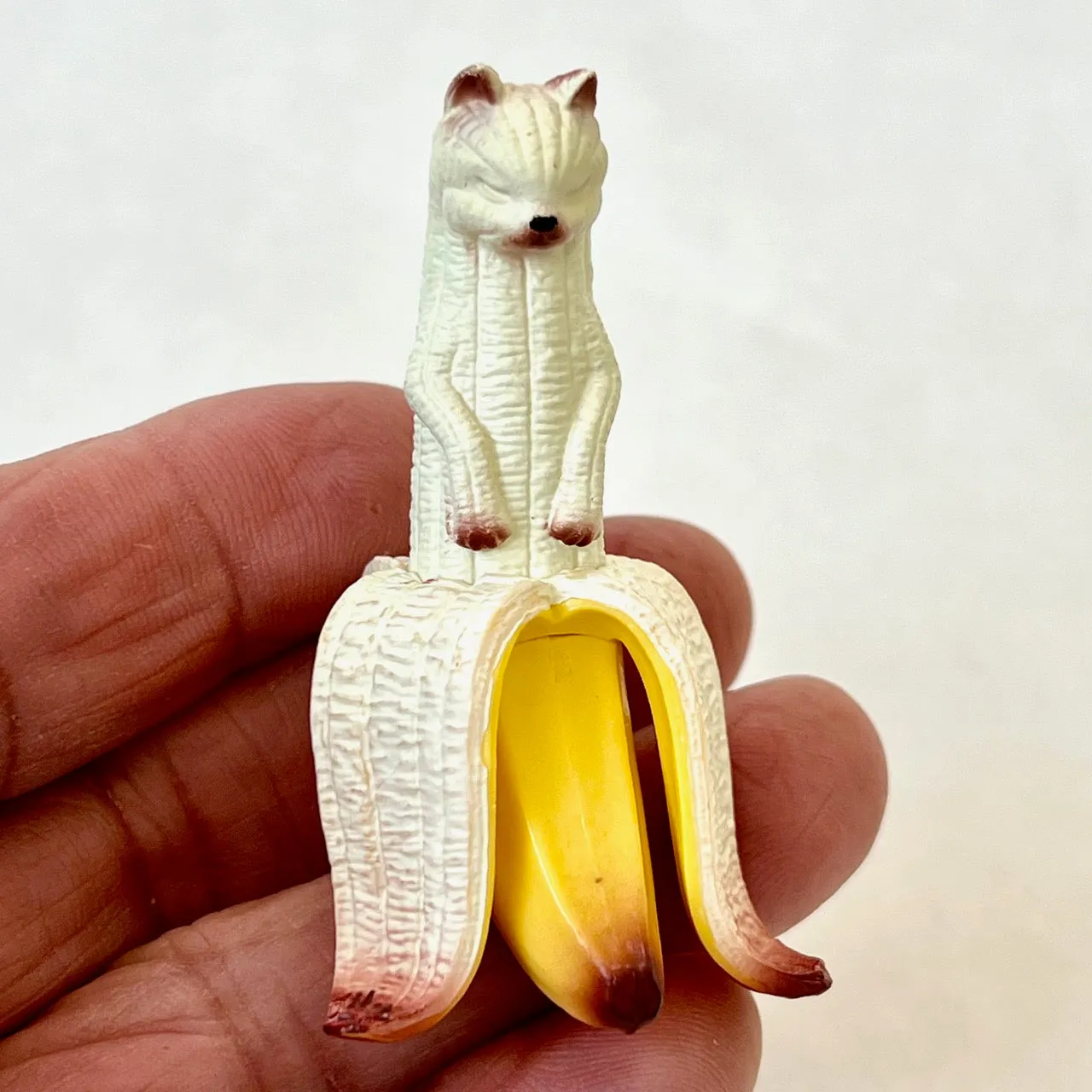 X 70306 Banana Cats Figurines Capsule-DISCONTINUED