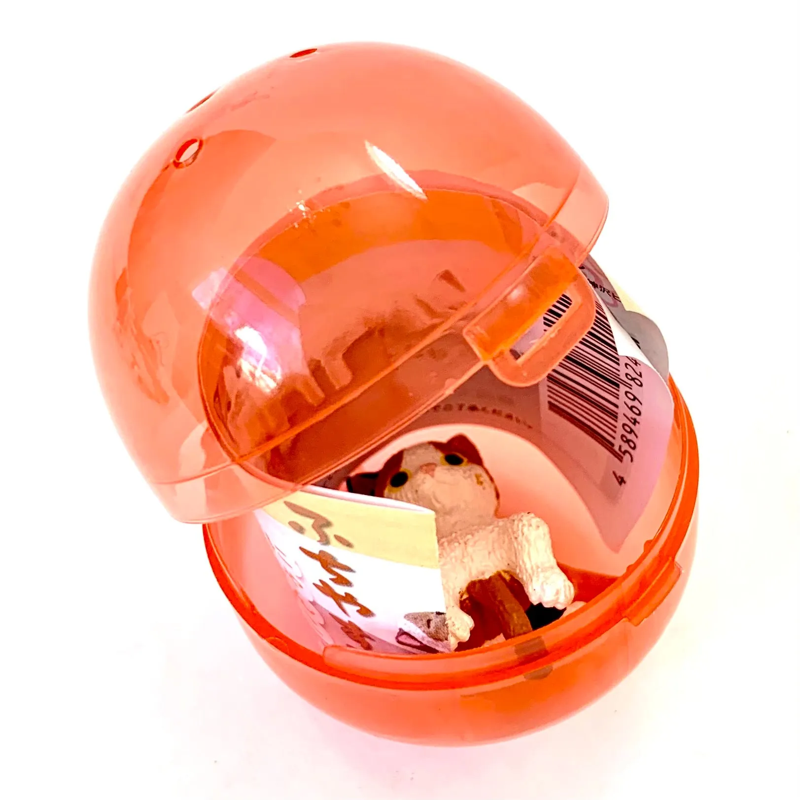 X 70806 PLAYFUL HANGING CATS CAPSULE-DISCONTINUED