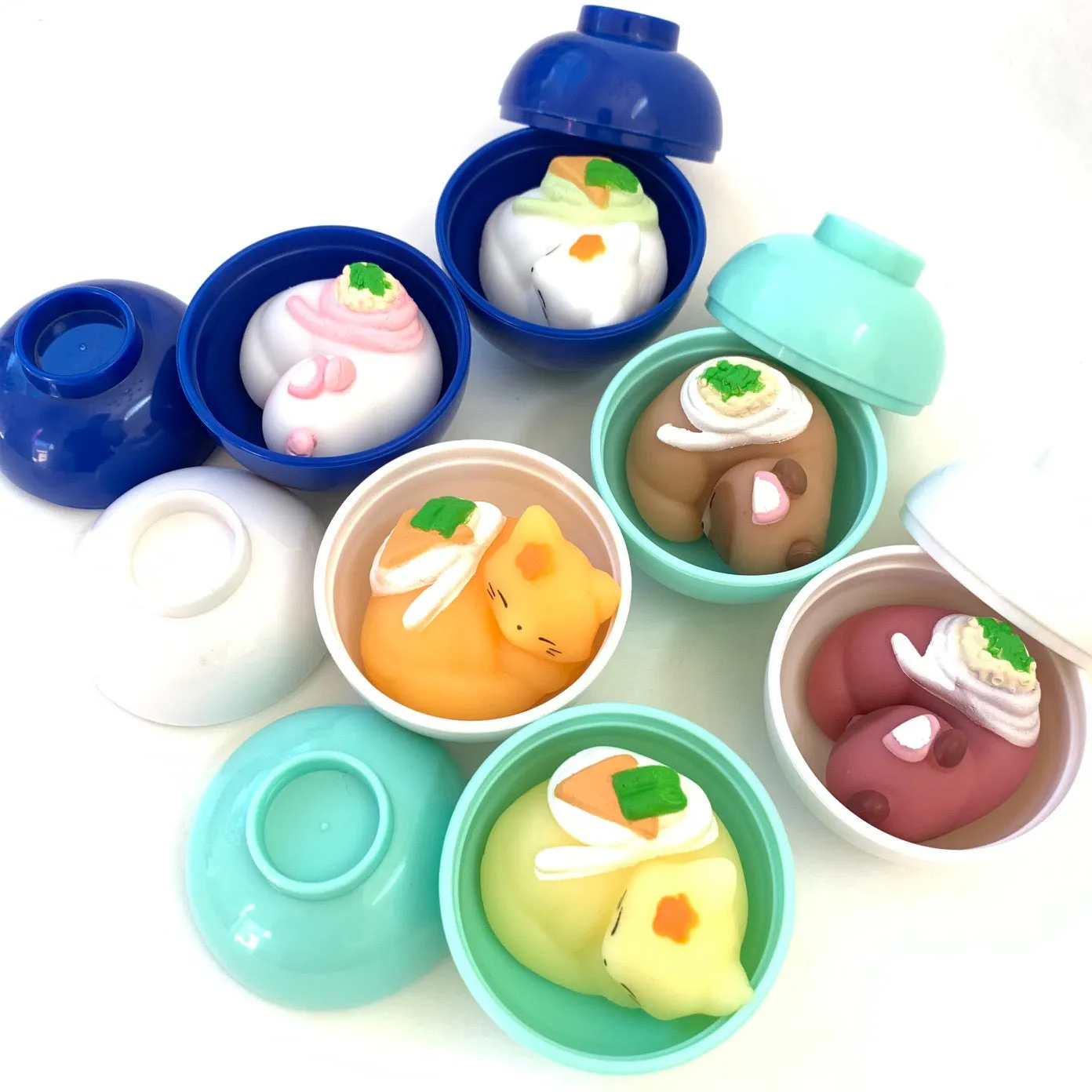 X 70872 Gummy Cat Bowls Capsules-DISCONTINUED