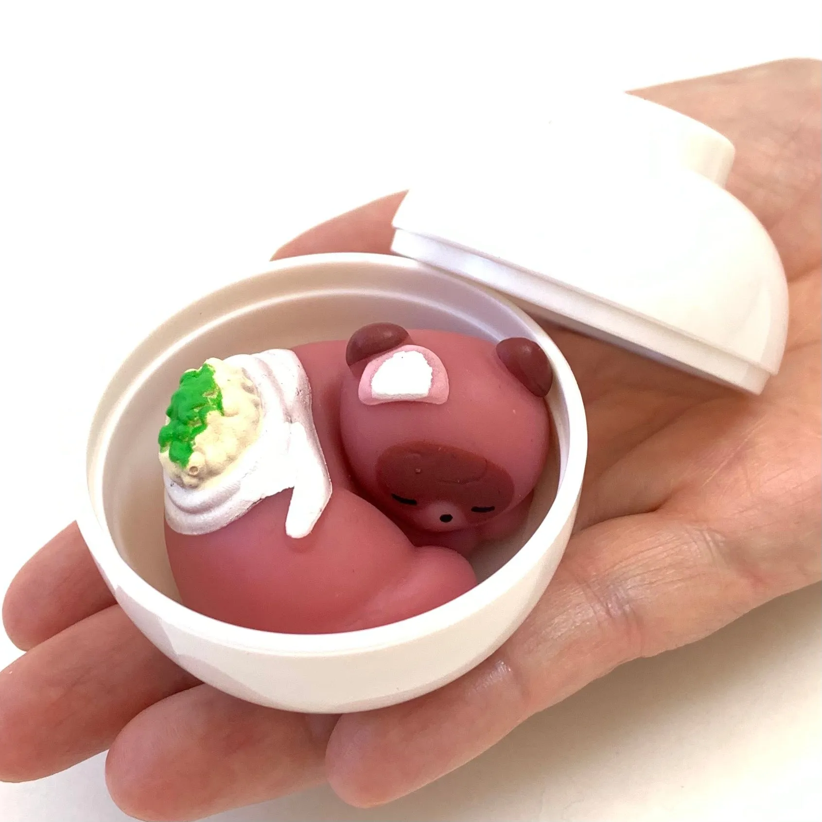 X 70872 Gummy Cat Bowls Capsules-DISCONTINUED