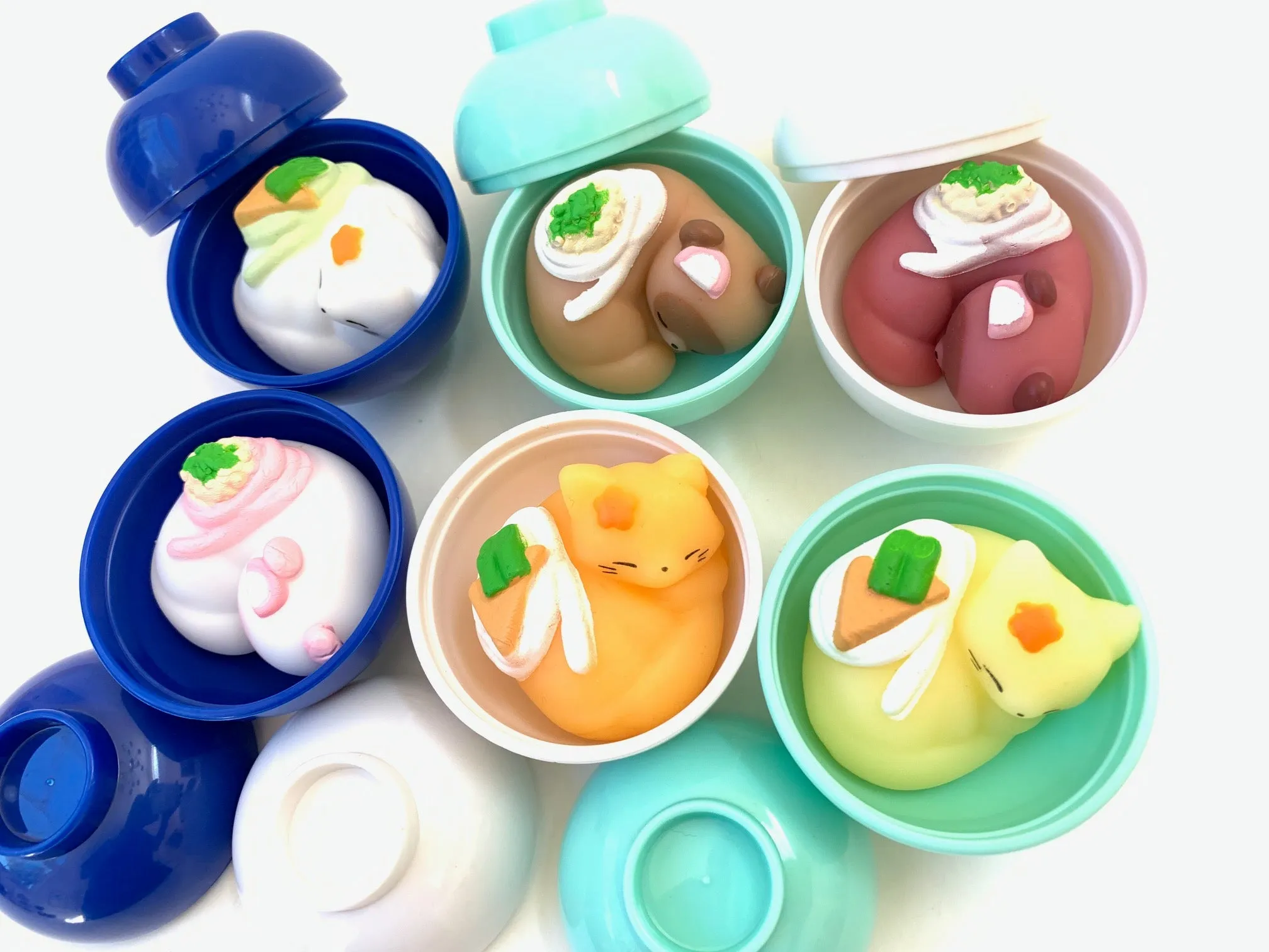 X 70872 Gummy Cat Bowls Capsules-DISCONTINUED