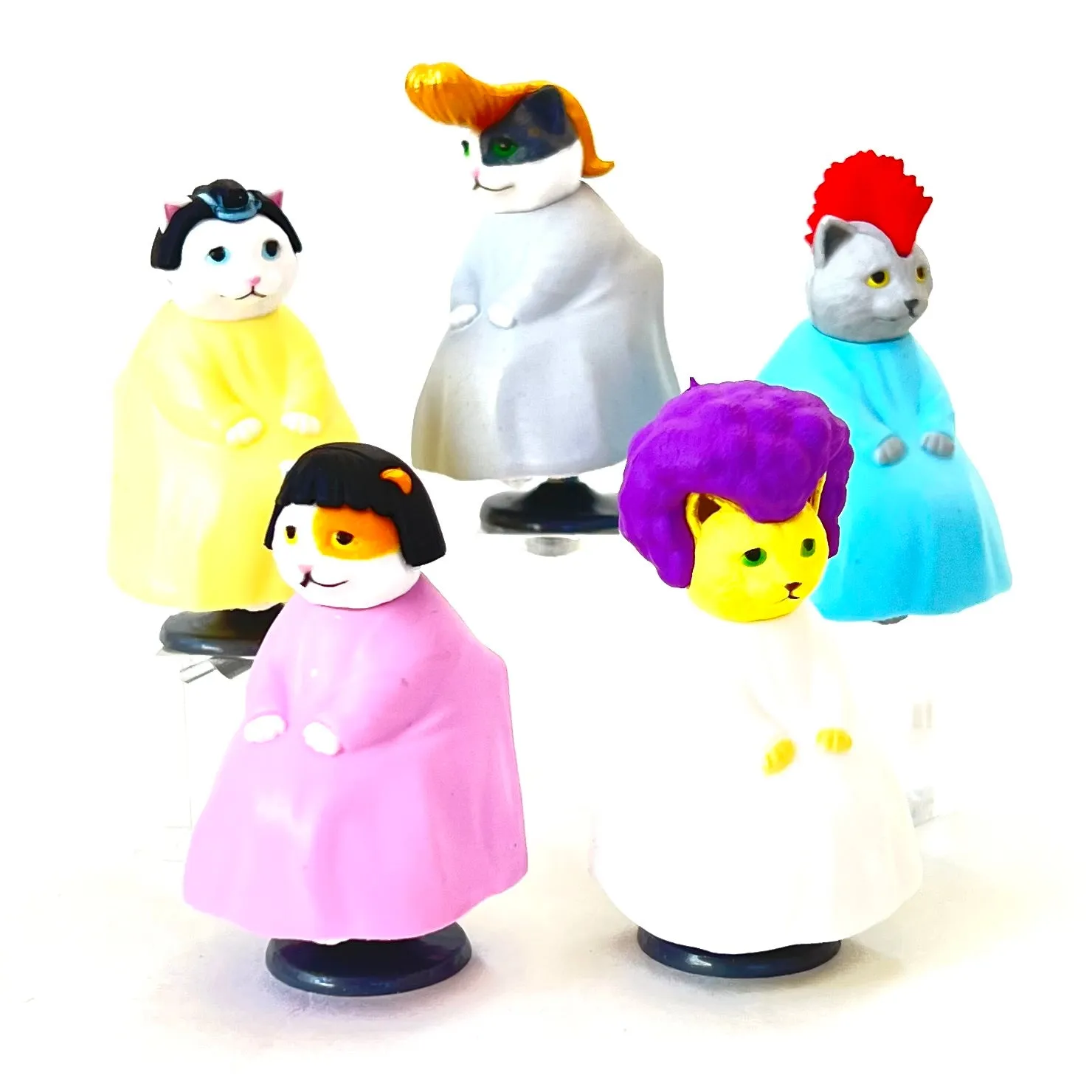 X 70922 Haircut Cat Figurines Capsule-DISCONTINUED