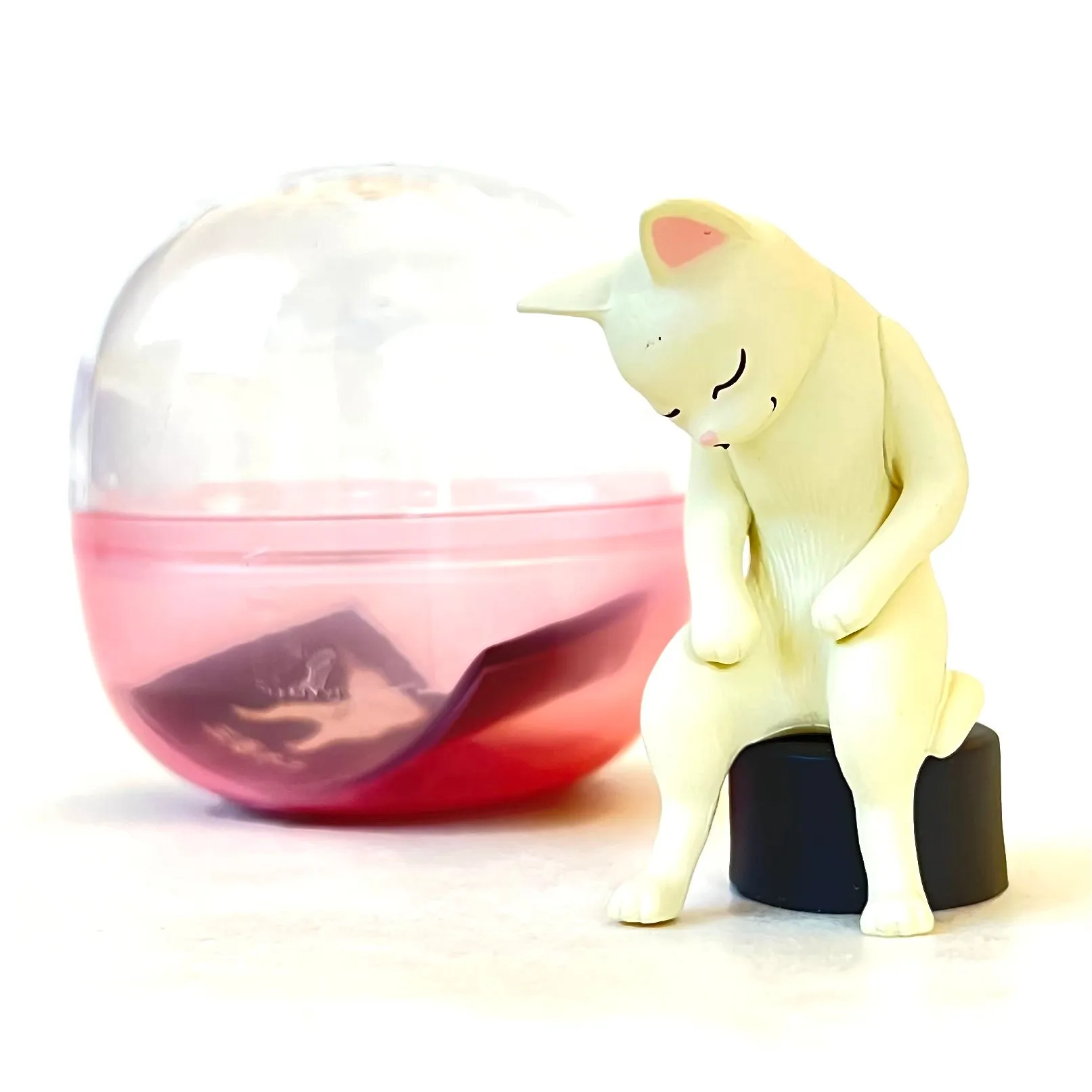 X 70930 Hopeless Cat Figurines Capsule-5