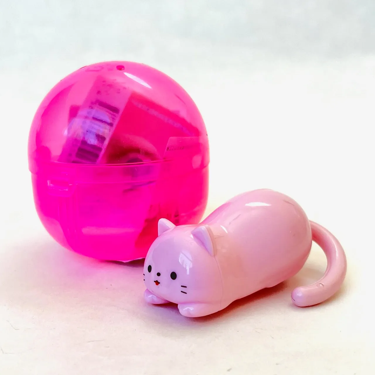 X 70935 CRO CRO CAT Figurines Capsule-DISCONTINUED