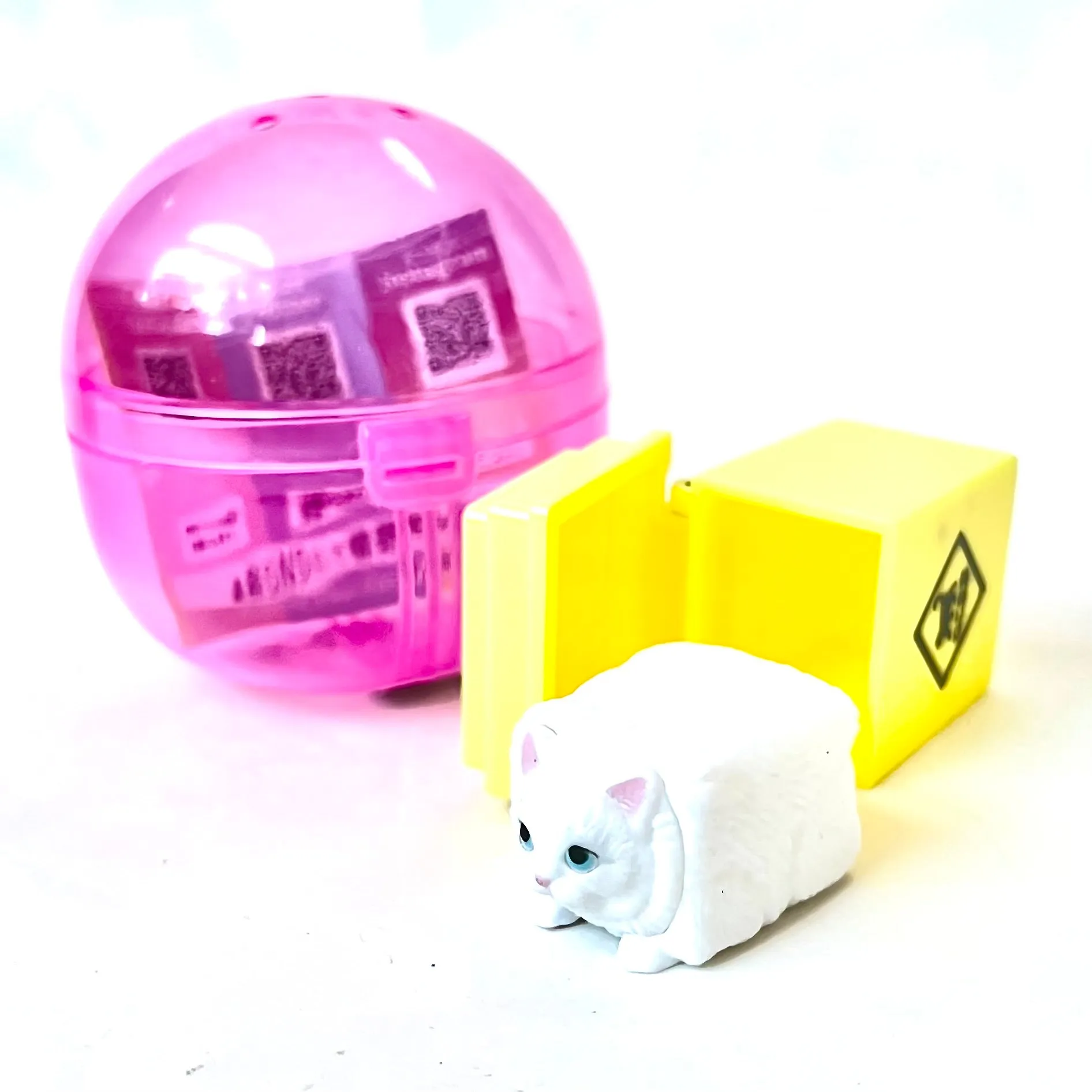 X 70966 Cat in Box Figurine Capsule-DISCONTINUED