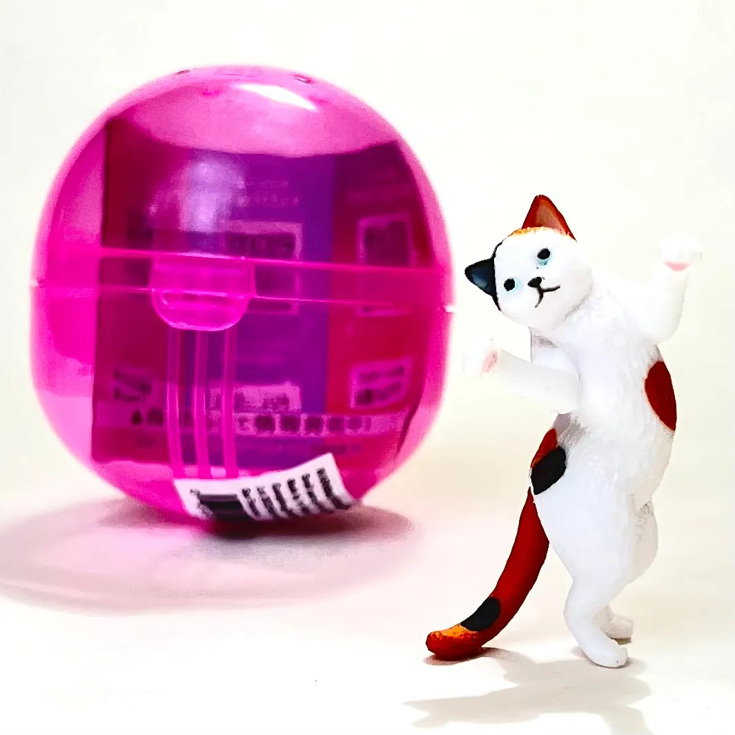 X 70979 Shall We Dance Cat Figurine Capsule-DISCONTINUED